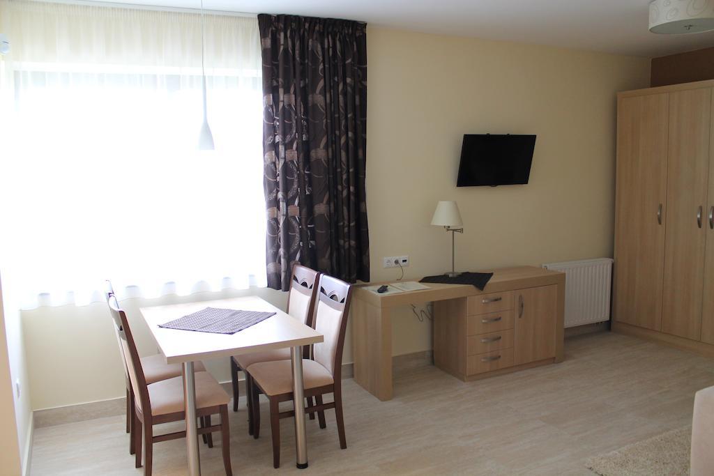 Tiffan'S Pinceszet Es Panzio Hotel Villány Værelse billede