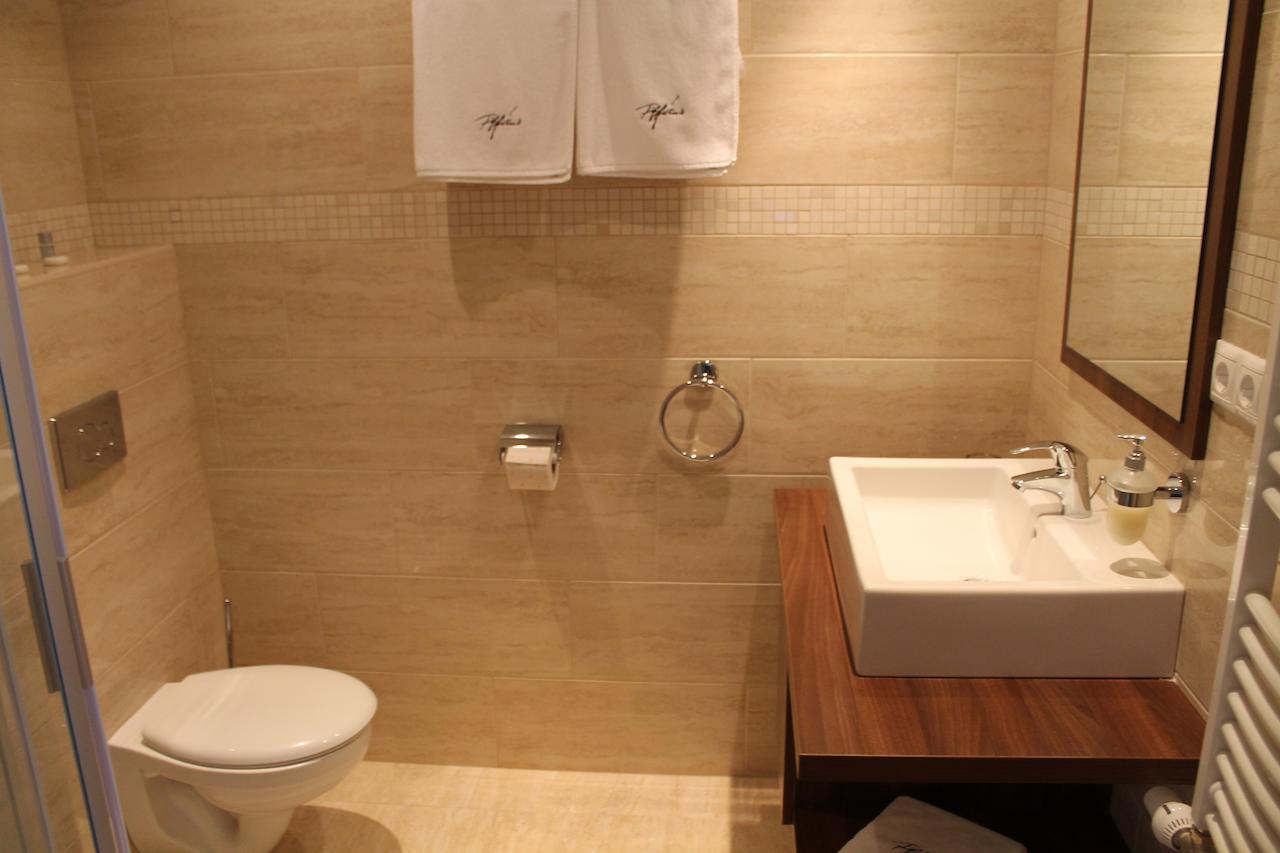 Tiffan'S Pinceszet Es Panzio Hotel Villány Værelse billede